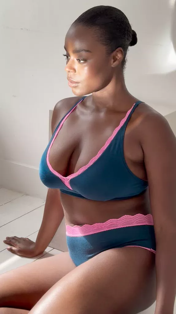 Lace Plunge Bra - Midnight Neon Pink | Sustainable TENCEL