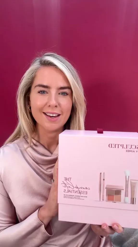 The Complete Essentials – Sculpted By Aimee