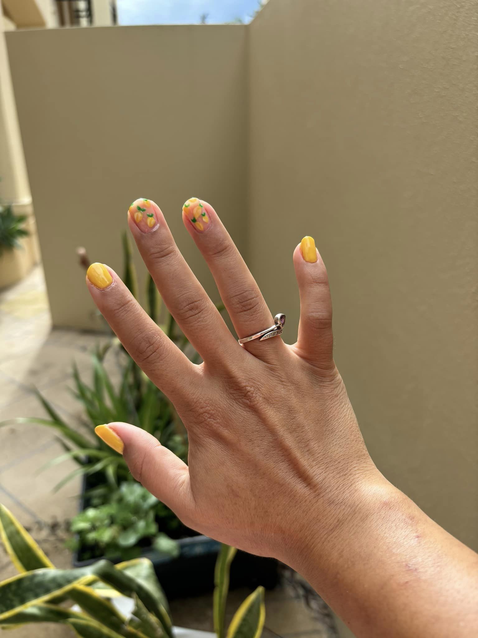Lizzy Lemon One Step Gel Polish