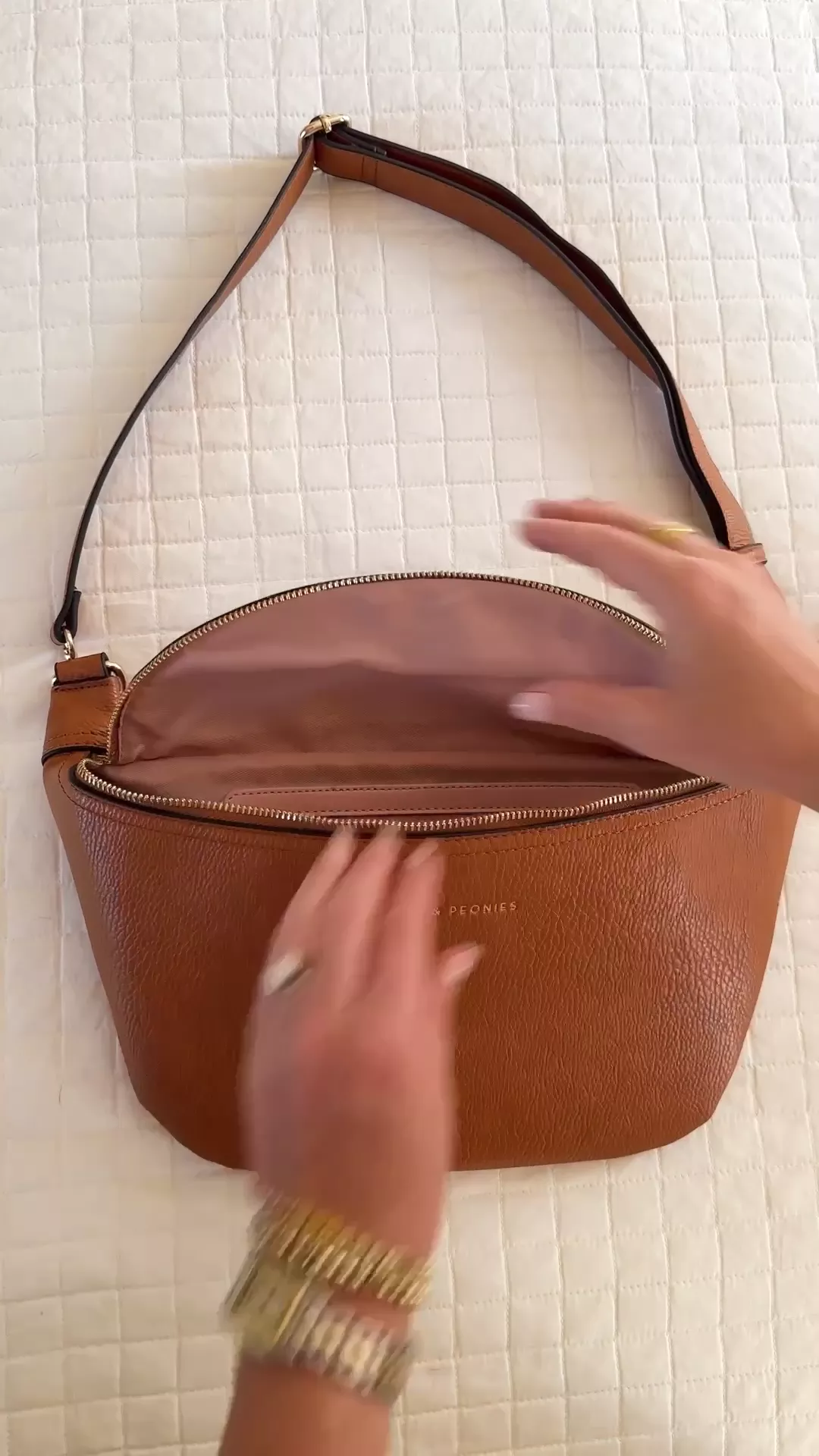 Large Sidekick Cognac | Poppy and Peonies – Poppy & Peonies