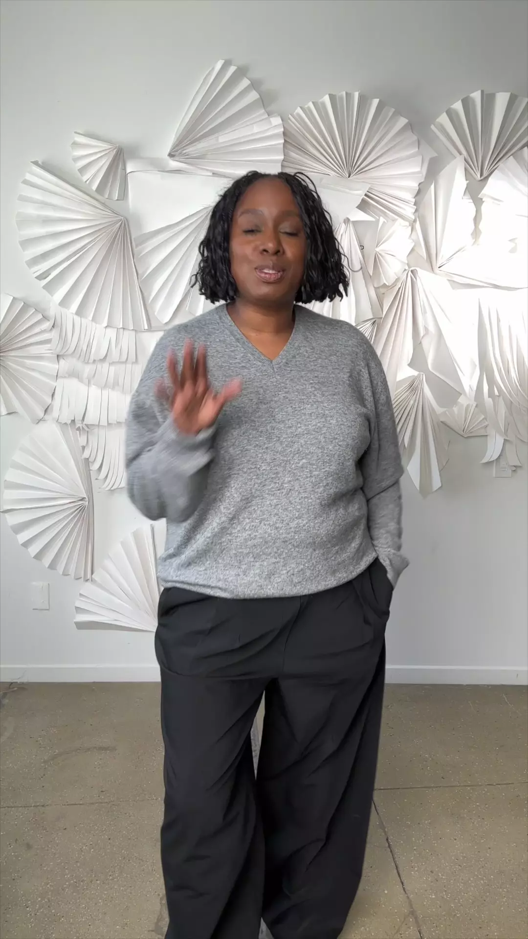 Washable Cashmere Easy V-Neck Sweater – Tibi Official