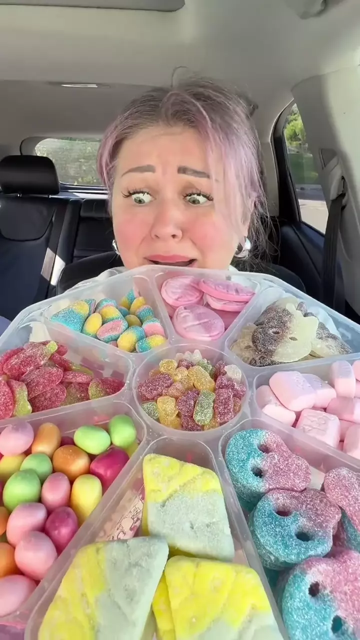 Create Your Own Candy Platter – Swedish Candy Land